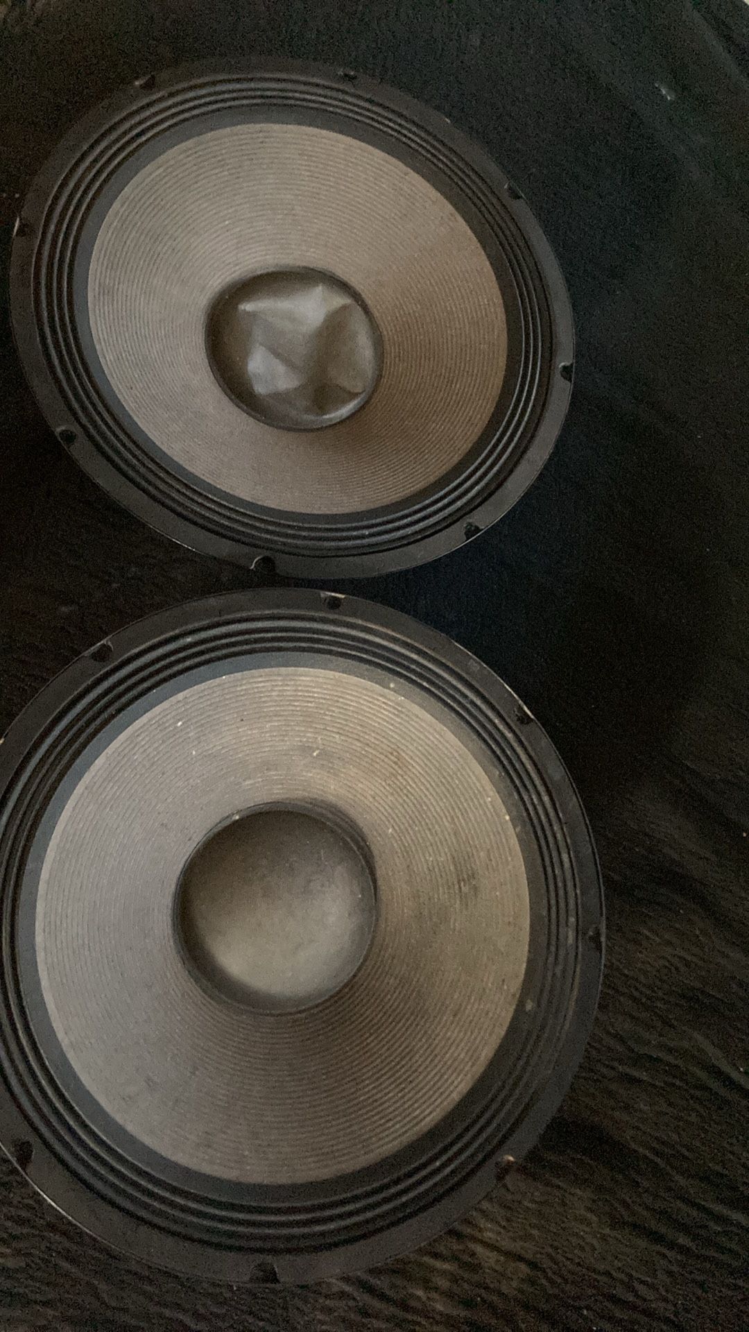 2 QFX Subwoofer