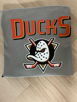 Anahiem ducks t shirt