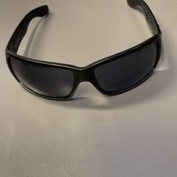 Locs Hardcore Gangster Sunglasses – Model 91095 – Vented Temple Design – Black Frame with Super Dark Cat. 3 Lenses Excellent Preowned Conditi