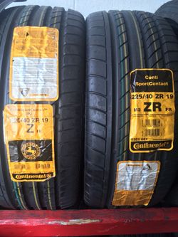 225-40R19 Continental Tires