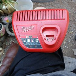 12v Charger