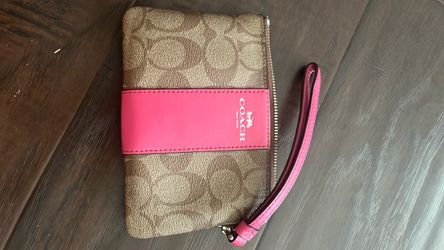 Coach Corner Zip Wristlet - Signature Canvas with Pink Stripe