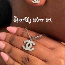 Silver Womens Fashion Earring Studs New Earrings