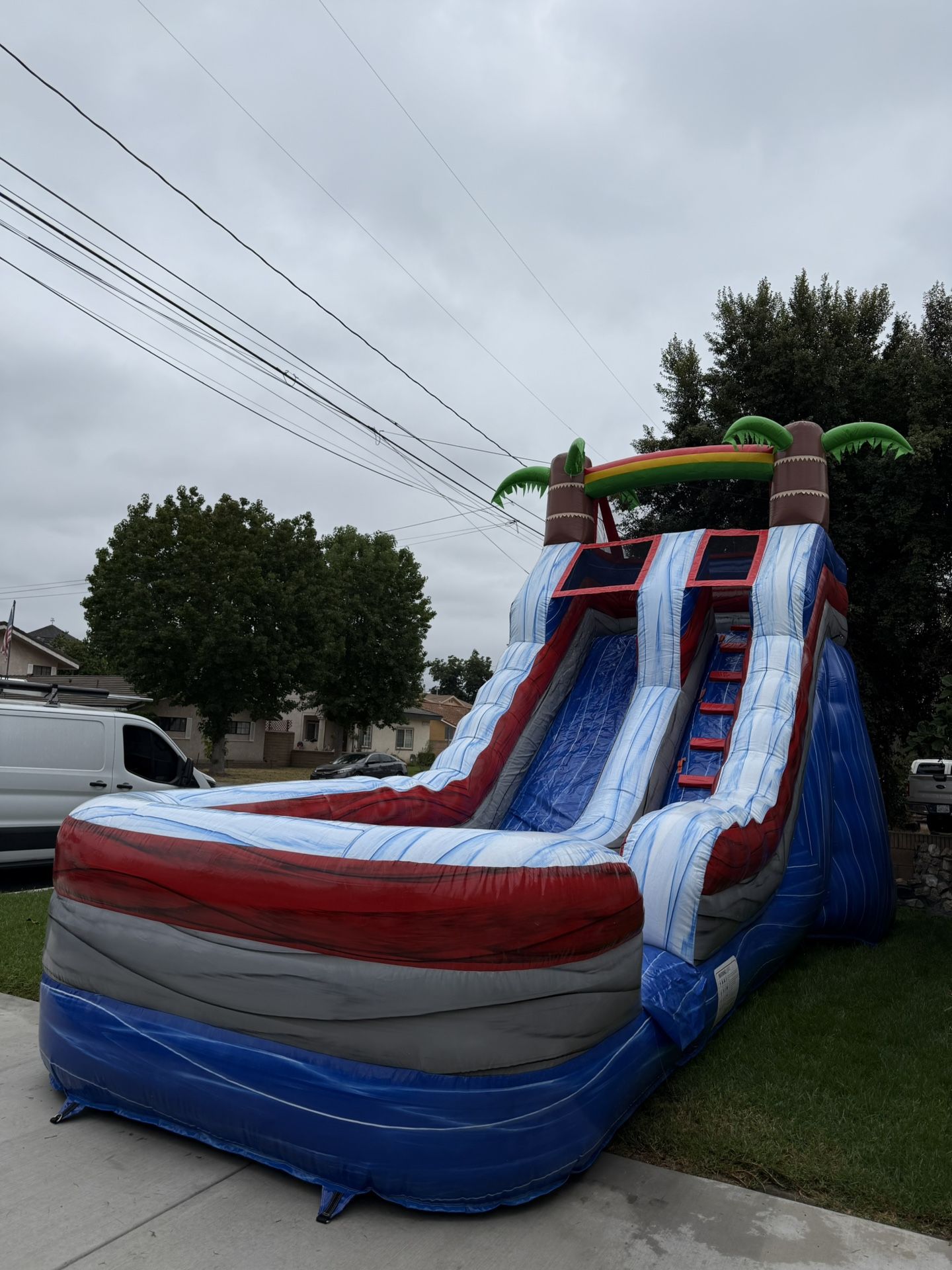 W a t e r Slide