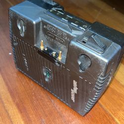 Anton Bauer Twin Simultaneous battery Charger