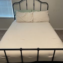 Full Size Bed frame/mattress