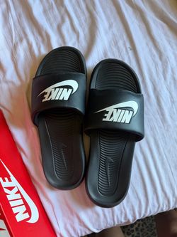 Nike slides