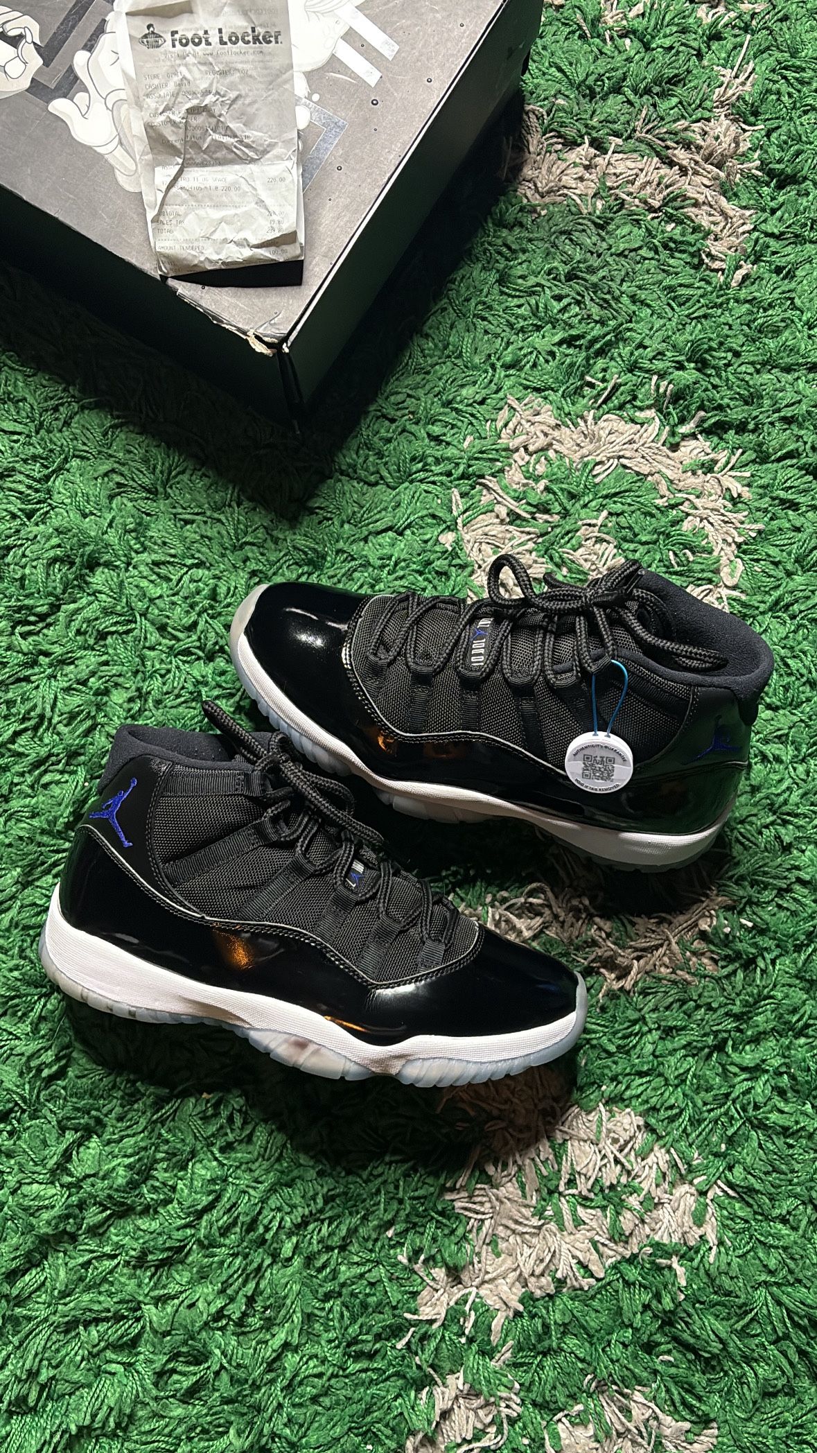 Space Jam Jordan 11