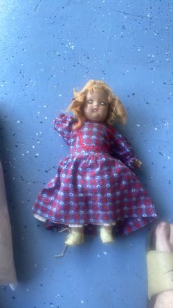 Sleepy eye dolls