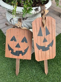 Wooden pumpkin Yard Stakes Set of 2
