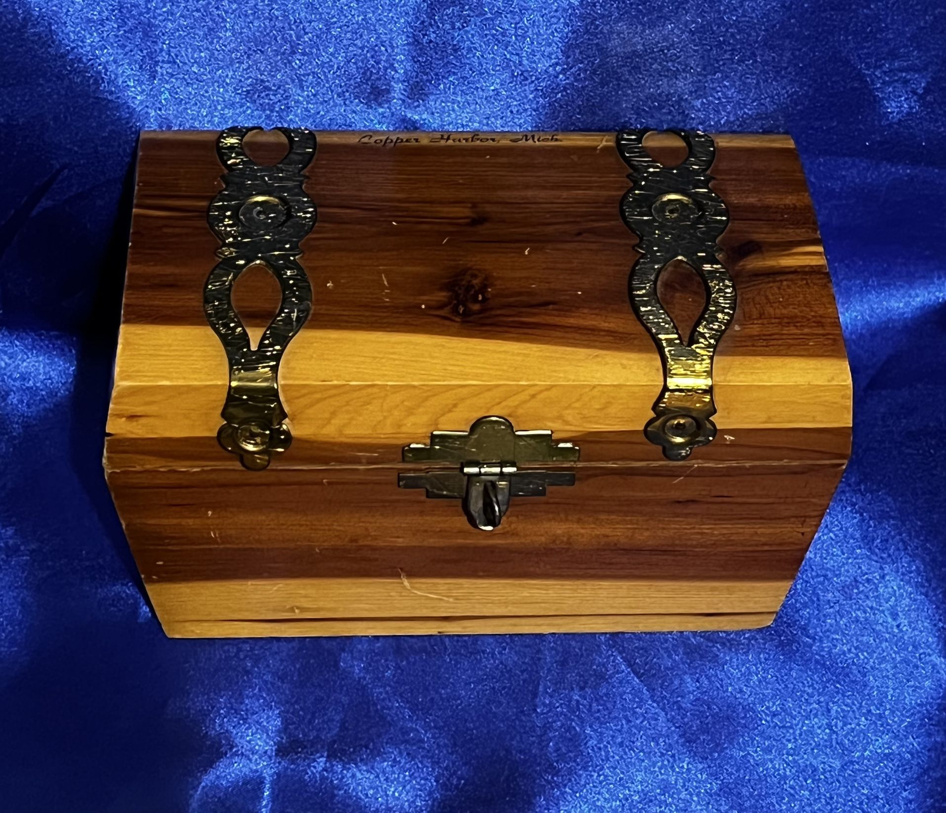 Vintage Copper Harbor Michigan Wooden Box
