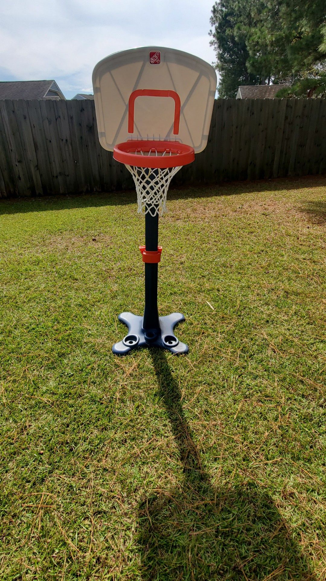 Preschool basketball goal