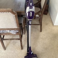 Vacuum Shark Like New You Can Test Before