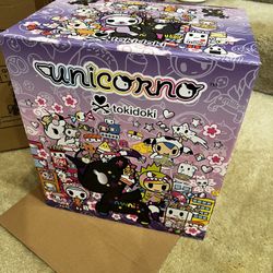 Tokidoki Black tokimeki 15th Anniversary Exclusive 10” Unicorno Statue Figure