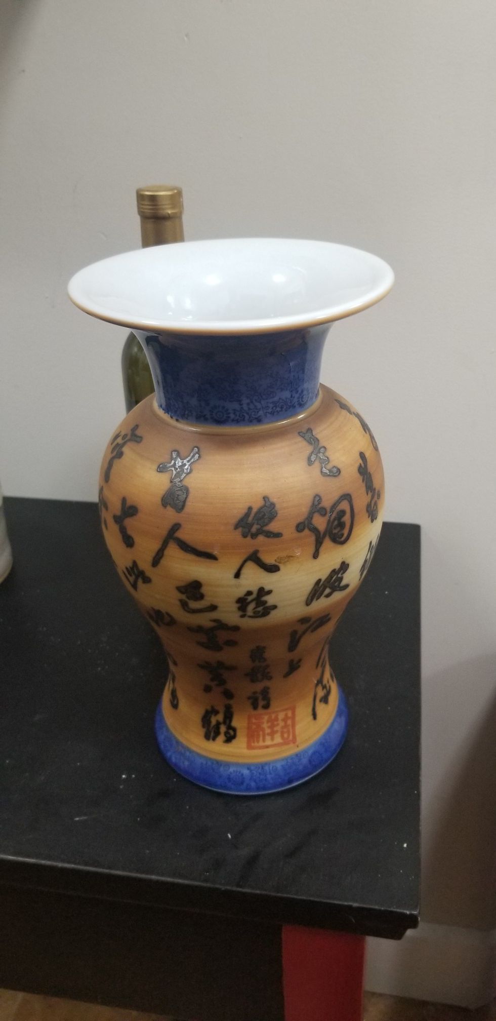 Large asian flower vase. Porcelain