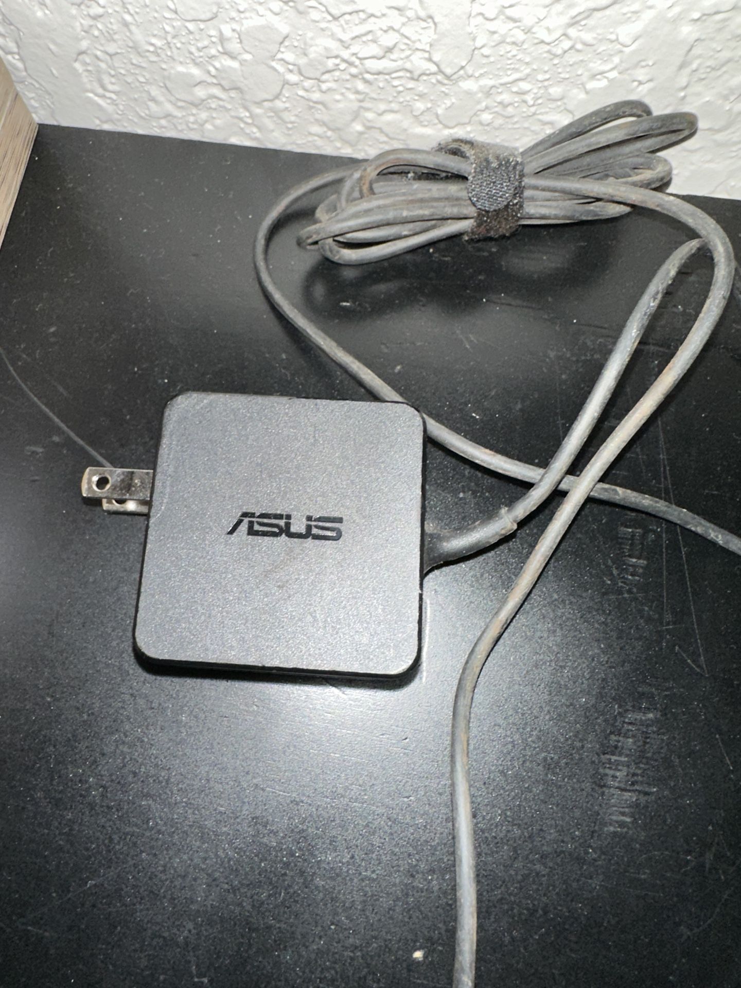 Charger Asus AD890326 Chromebook C202 C202SA Power Supply