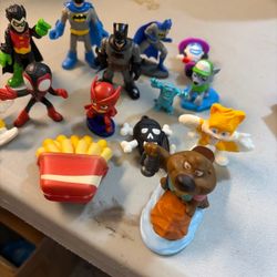 Mixed Lot of Mini Toy Figures