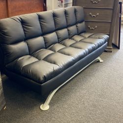 $10 Down Black XL Futon Comfy And Large Bed Sofa Futon Was $599 Now $400 Can Deliver 
