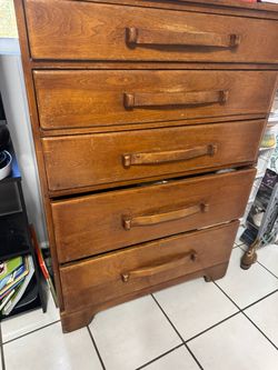 Vintage Wooden 5-Drawer Dresser