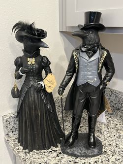 Hallow’s Eve Crow Set