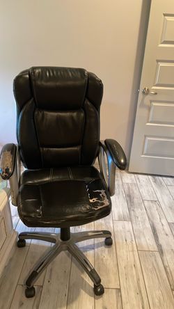 Black Leather Office Chair with Armrests