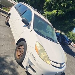 2006 Toyota Sienna