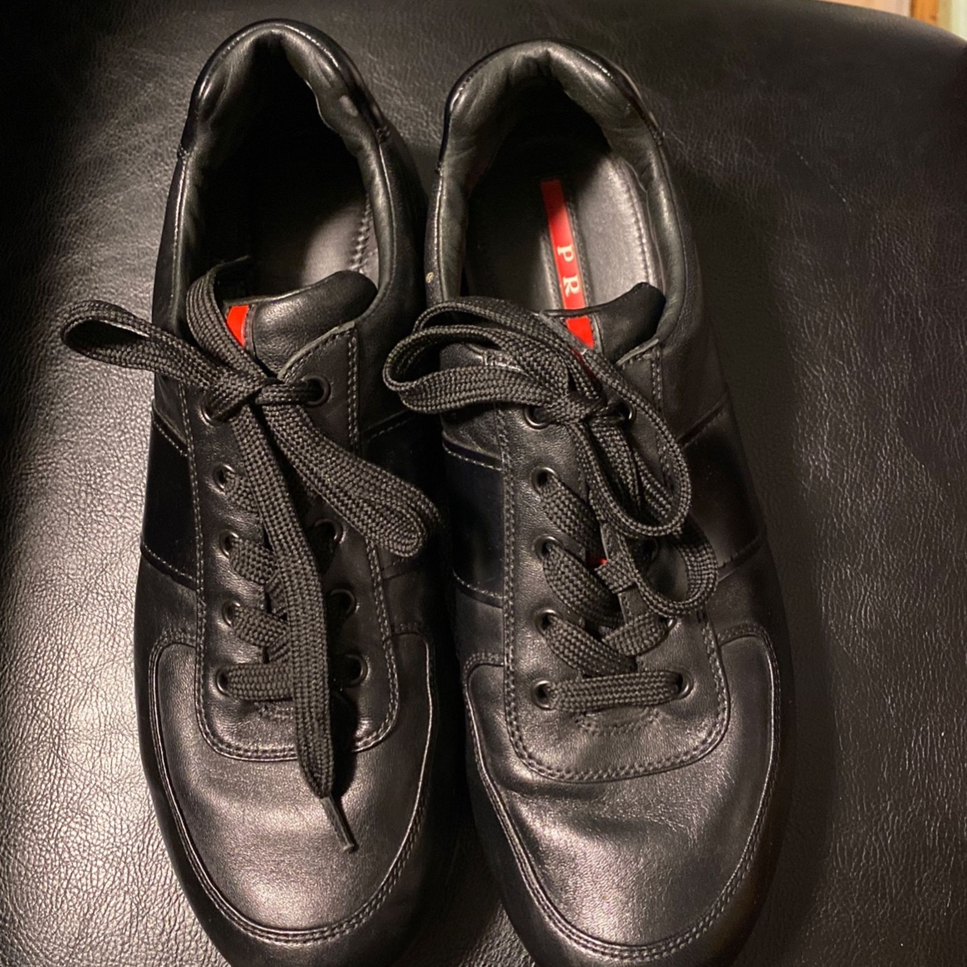 Prada Mens Shoes Size 8 display picture 2