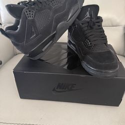Air Jordan 4 Retro OG “Black Cat” (2019)