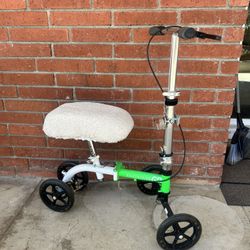 KneeRover Knee Scooter