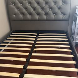 Full Size Frame Bed 