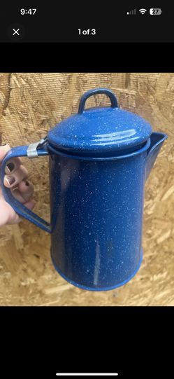 Vintage blue and white speckled enamel coffee/tea kettle hiking camping RV