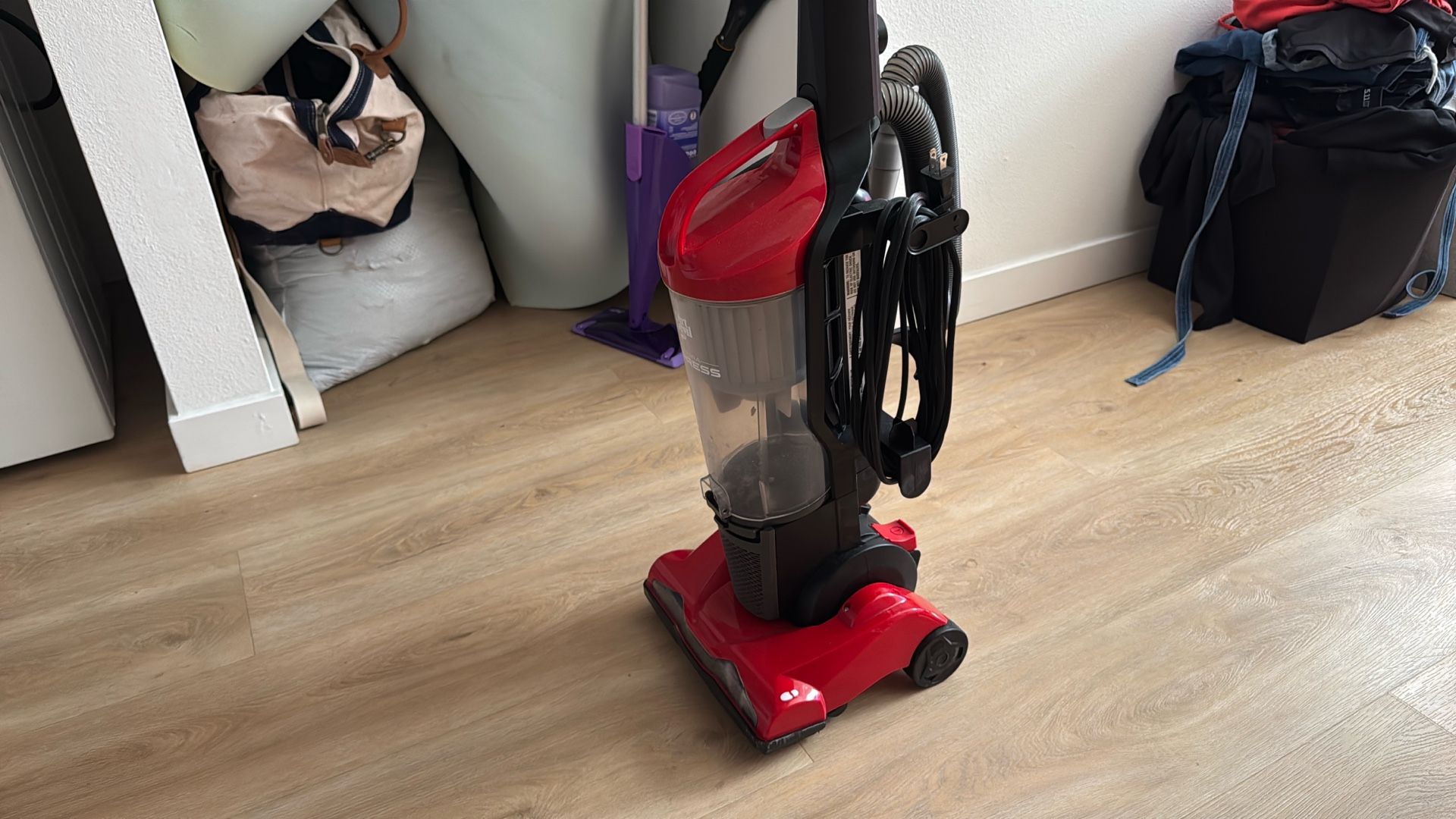 Dirt Devil Vacuum