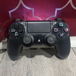 Sony PlayStation 4 Controller 