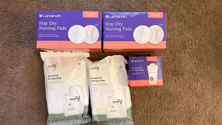 Nursing pads & Breastmilk storage bags