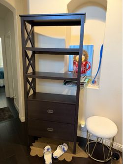 Set of 2 bookcases with drawers-everything works!