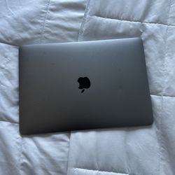 MacBook Air- READ description