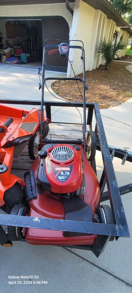 Craftsman Self-Propelled Mower 