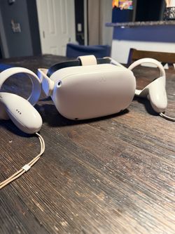 Meta Quest 2 (256gb) with remotes included