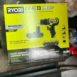 Ryobi Compact Brushless Drill Driver Kit