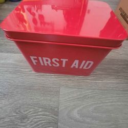 Metal First Aid Container