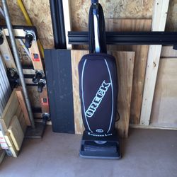 Orerck XL Vacuum Cleaner 