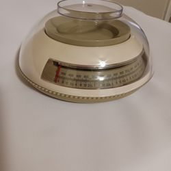 BRAND NEW KITCHEN SCALE,  GOOD COOK BRAND 