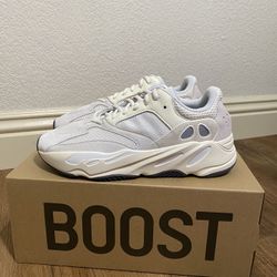 Adidas Yeezy Boost 700 Analog 10.5 & 11