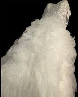 David’s Bridal Wedding Dress Size 10 Thumbnail