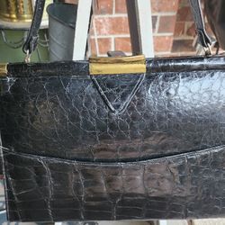 VINTAGE ALLIGATOR  LEATHER BAG BY VASSAR