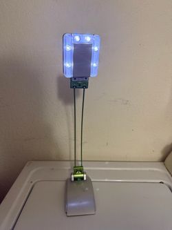 LED desk Light with Flexible Neck Stand