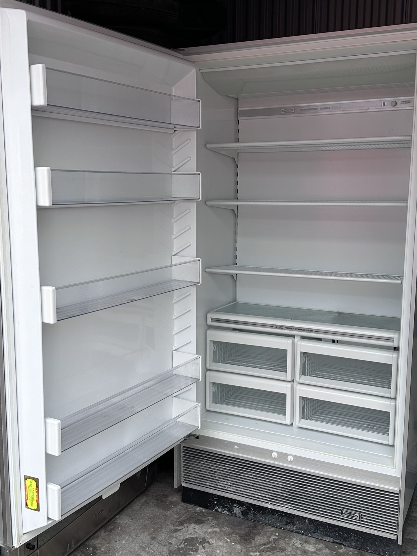 Sub Zero Refrigerator