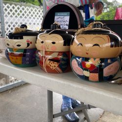 THREE 3️⃣ JAPANESE LAQUER WARE STACKABLE DOLL RICE BOWLS Or TRINKET STORAGE CONTAINERS 💴💴💴💴💴💴