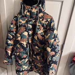 Jordan PSG Camo Puffer Jacket (Size M) - New w/ Tags!