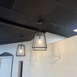 Light Fixtures (4 Available)